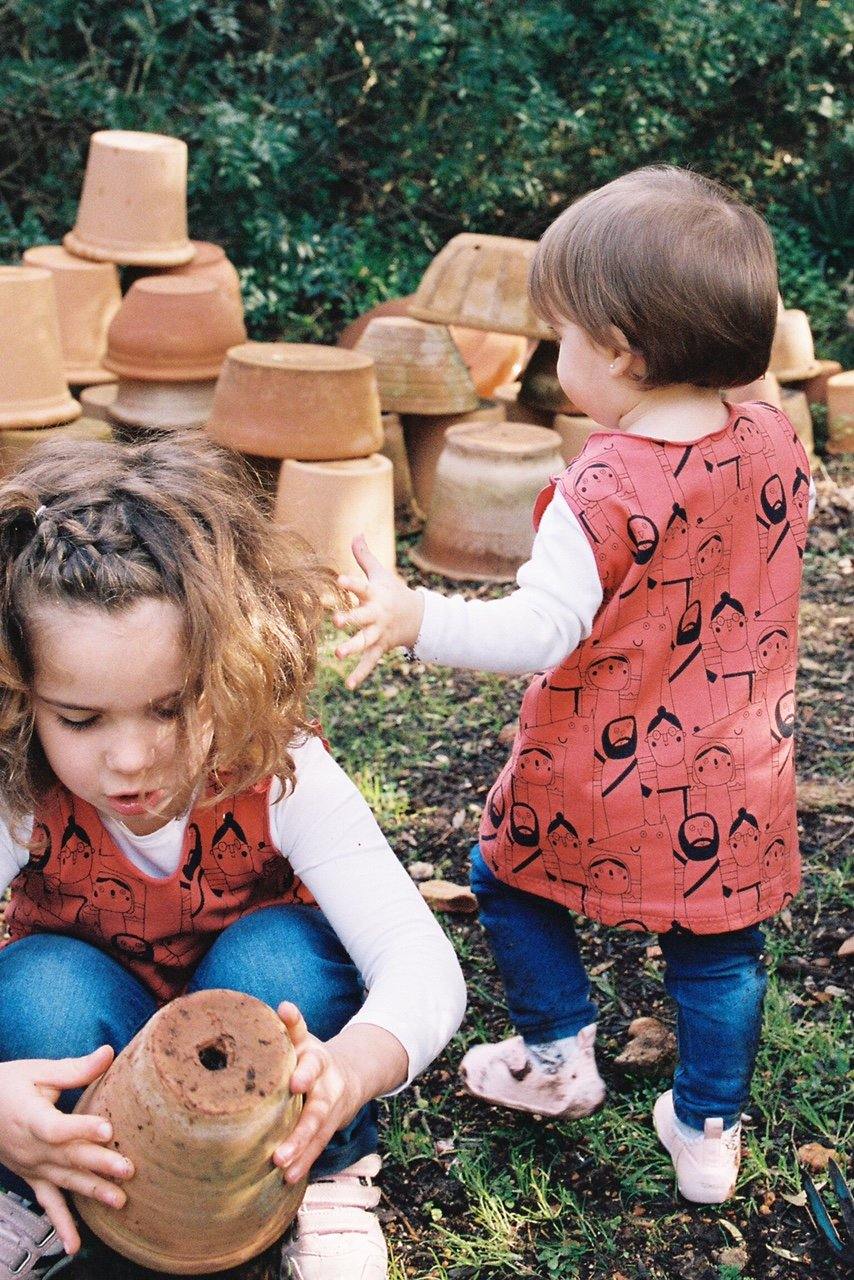 VÍNCULOS FAMILIA VESTIDO MÁS VESTIDO - Moraduix